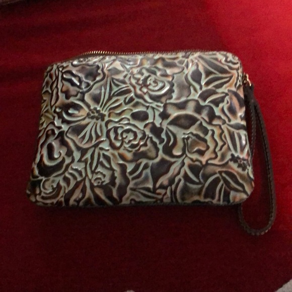 Patricia Nash Handbags - PATRICIA NASH Wristlet